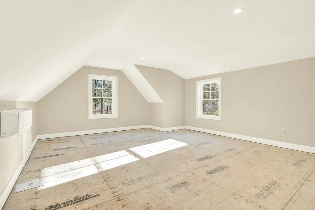11 Kelwyn Drive Rollinsford NH 03869