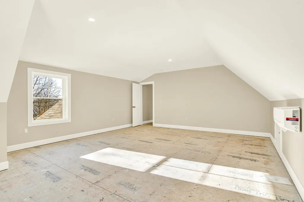 11 Kelwyn Drive Rollinsford NH 03869
