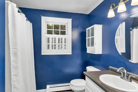 20 Lincoln Lane Barnstead NH 03225
