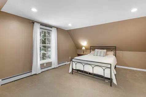 20 Lincoln Lane Barnstead NH 03225