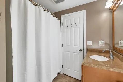 20 Lincoln Lane Barnstead NH 03225