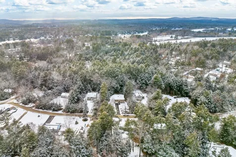 20 Lincoln Lane Barnstead NH 03225