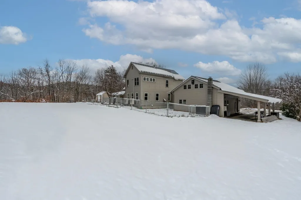 10 Granite Hill Road Wilmot NH 03287