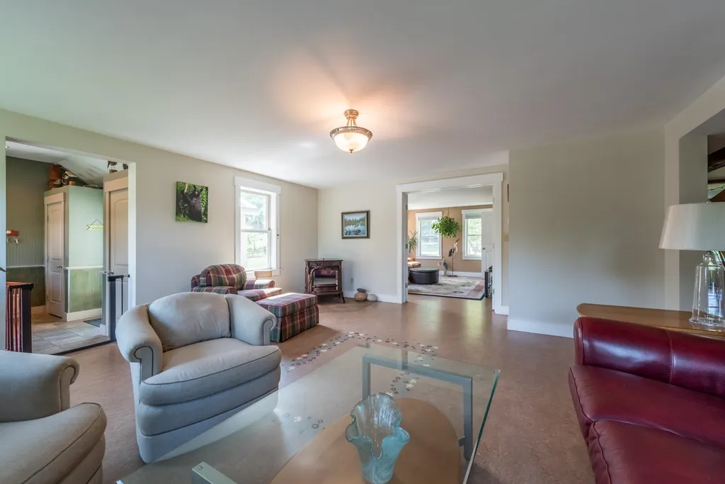 10 Granite Hill Road Wilmot NH 03287