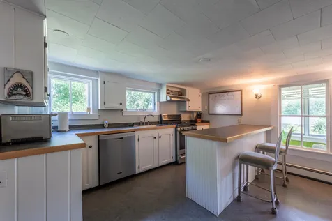 10 Granite Hill Road Wilmot NH 03287