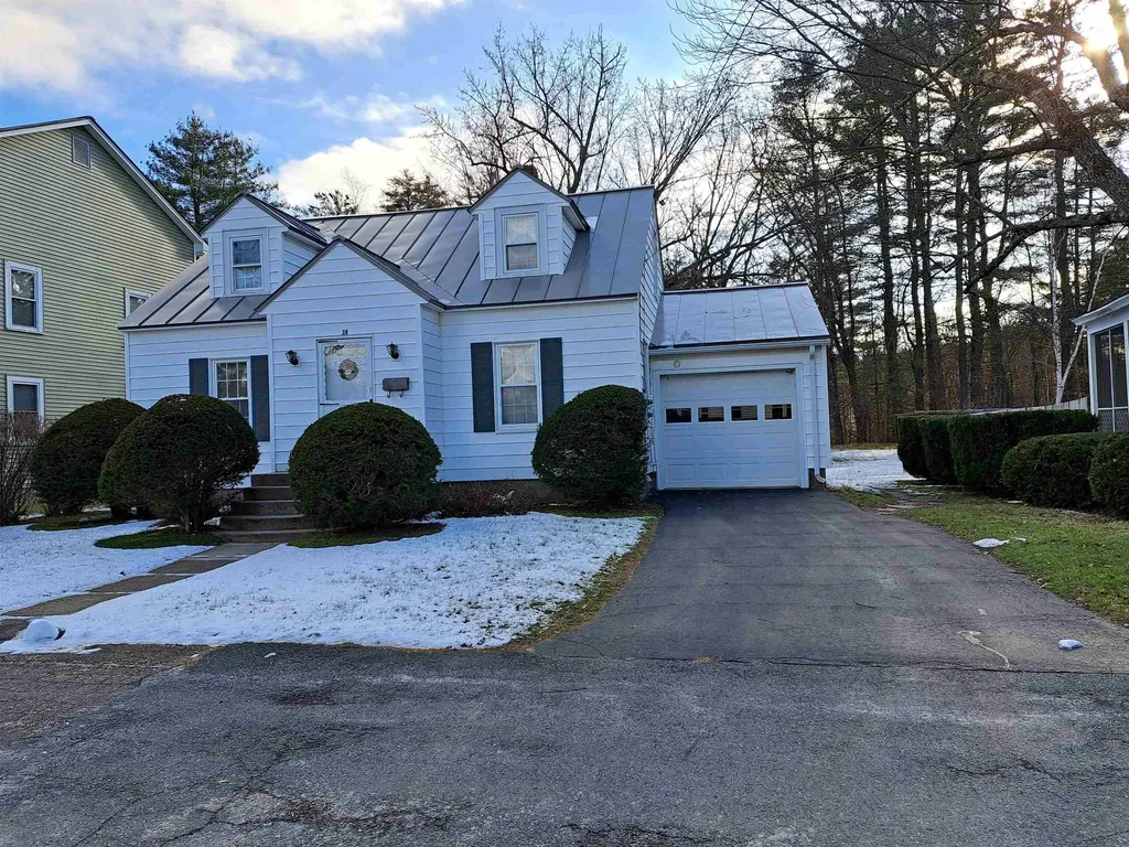38 Goyette Avenue Claremont NH 03743