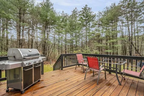 25 Smith Corner Road Plaistow NH 03865