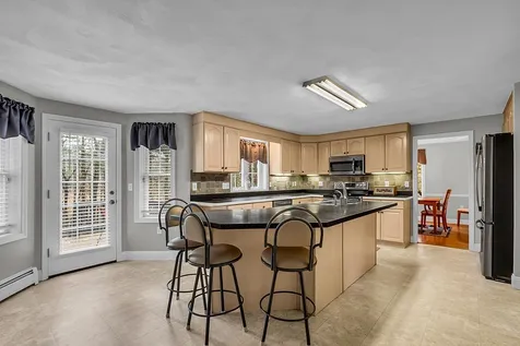 25 Smith Corner Road Plaistow NH 03865