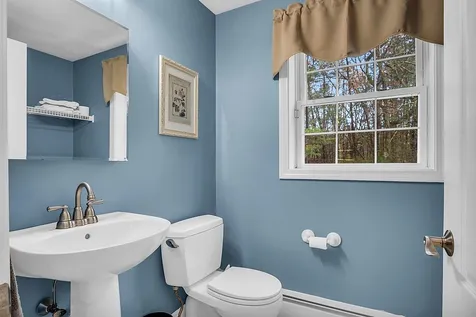 25 Smith Corner Road Plaistow NH 03865