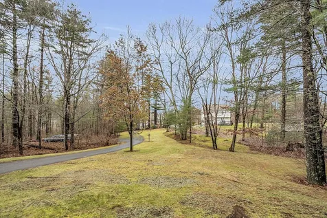 25 Smith Corner Road Plaistow NH 03865