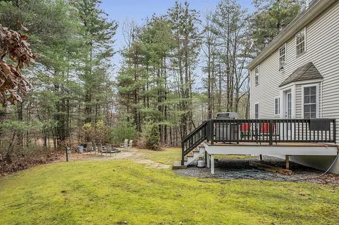 25 Smith Corner Road Plaistow NH 03865