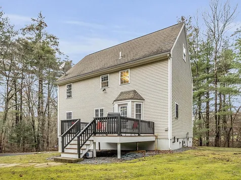 25 Smith Corner Road Plaistow NH 03865