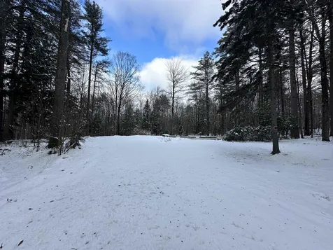 186 Page Road New London NH 03257