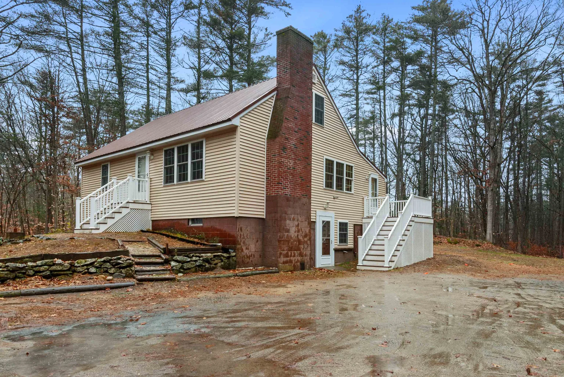 20 Mitchell Road Lee NH 03861