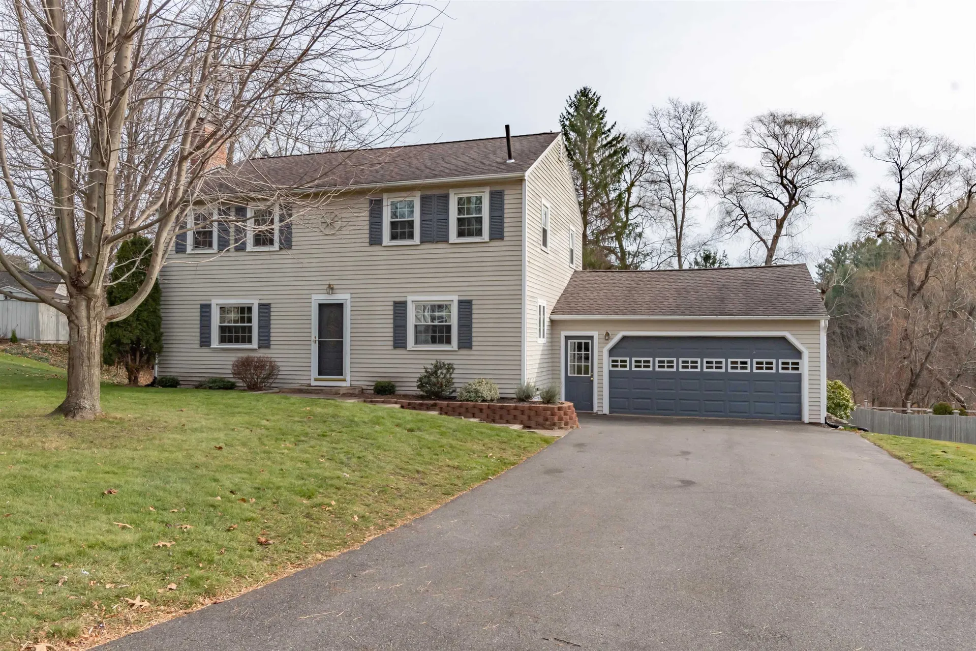4 Sheffield Road Nashua NH 03062