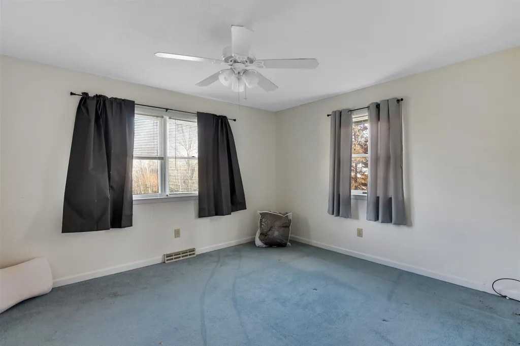 60 Shirley Circle Williston VT 05495