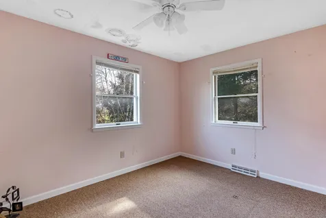 60 Shirley Circle Williston VT 05495
