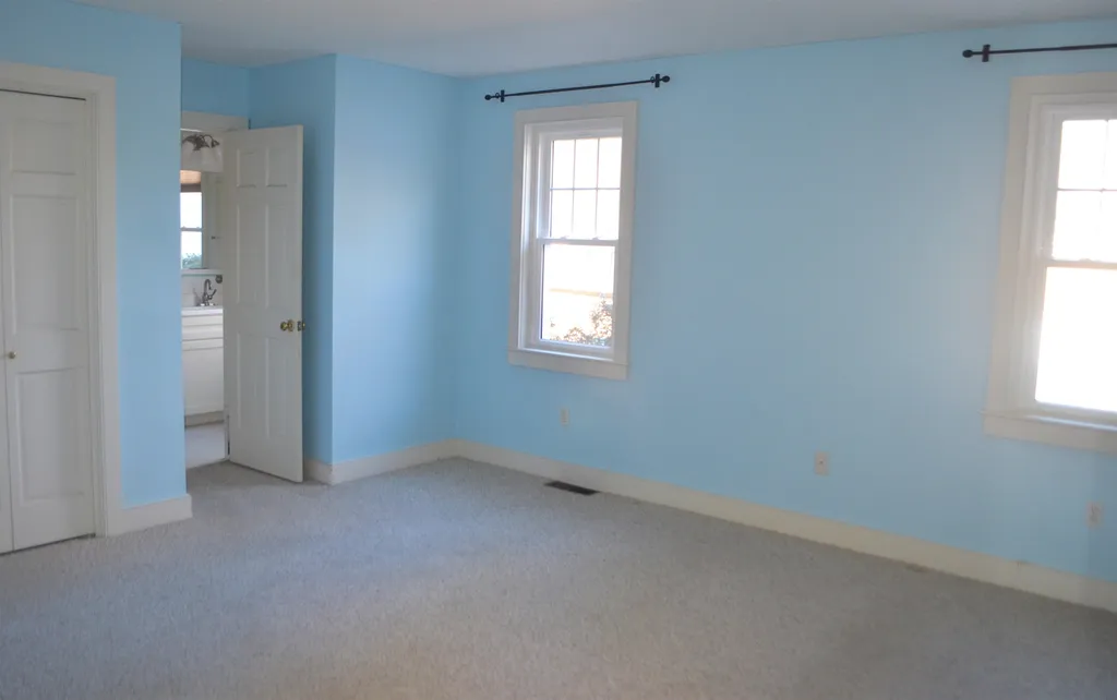 896 Craney Hill Road Henniker NH 03242