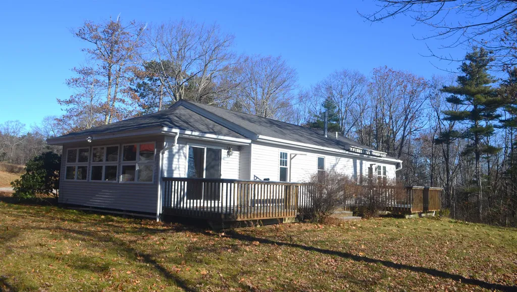896 Craney Hill Road Henniker NH 03242