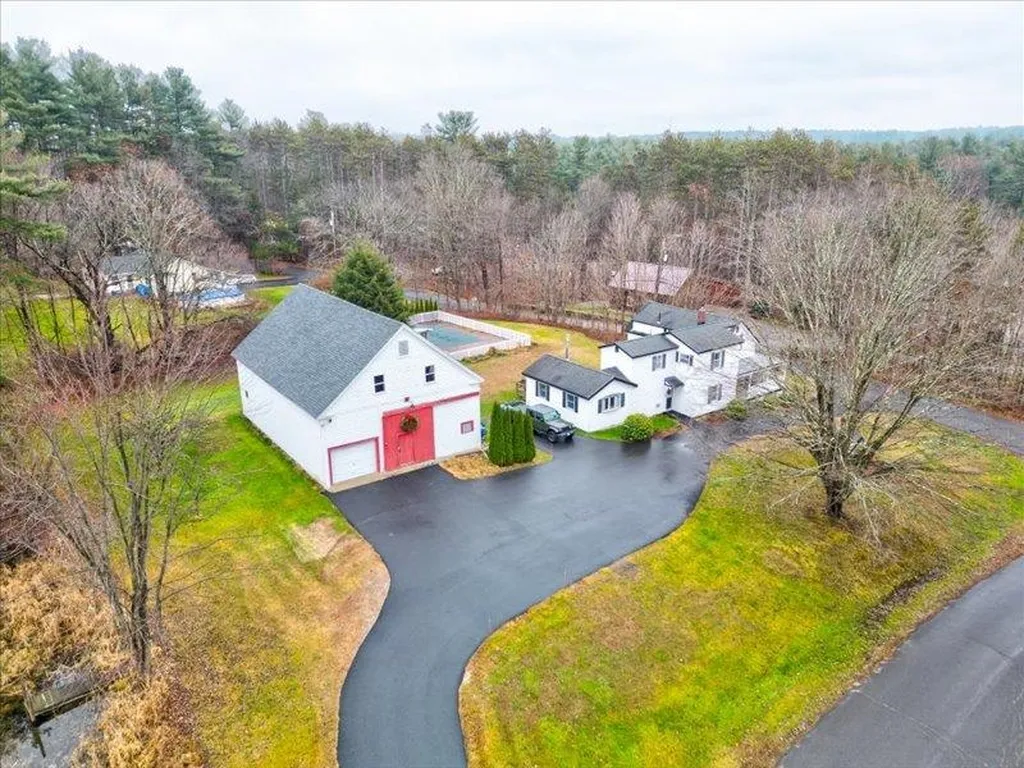 30 Bockes Road Londonderry NH 03053