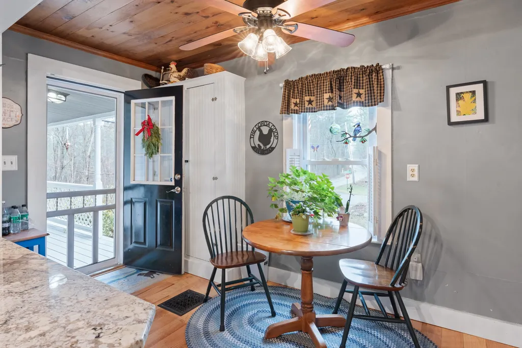 30 Bockes Road Londonderry NH 03053