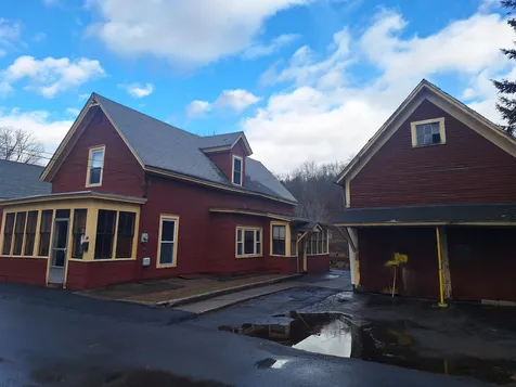 14 Maple Street Walpole NH 03609