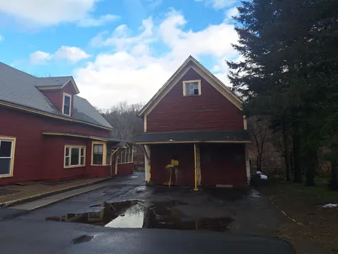 14 Maple Street Walpole NH 03609