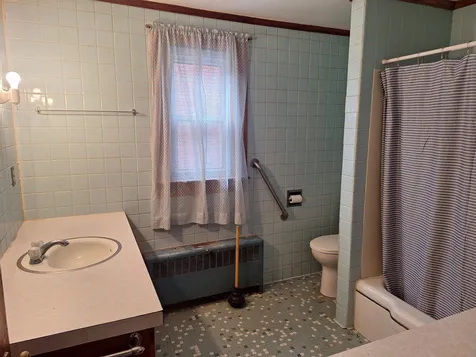 14 Maple Street Walpole NH 03609