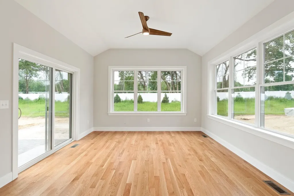 180 Sage Lane Portsmouth NH 03801