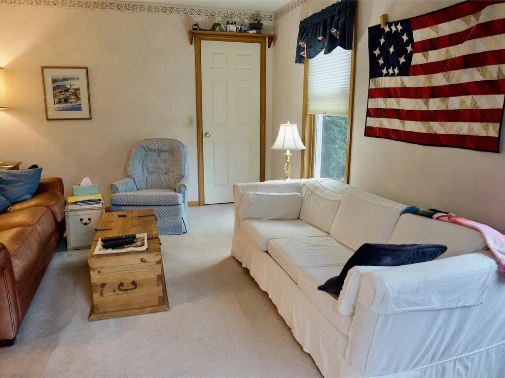 5 Craftsbury Court Essex VT 05452