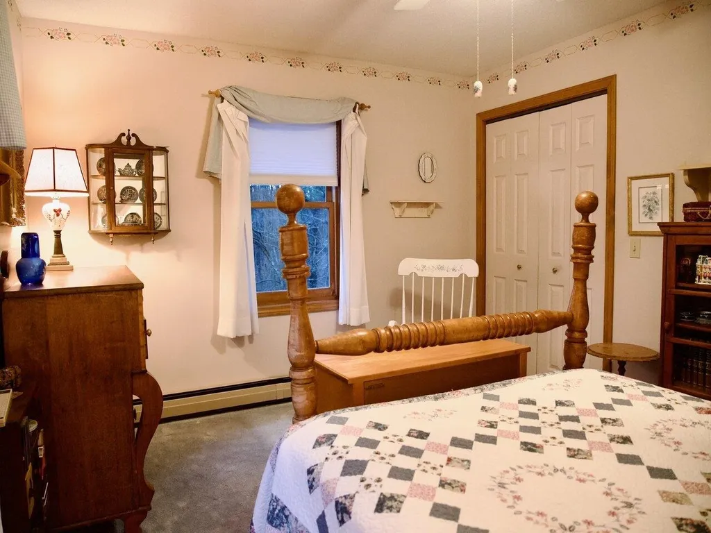 5 Craftsbury Court Essex VT 05452