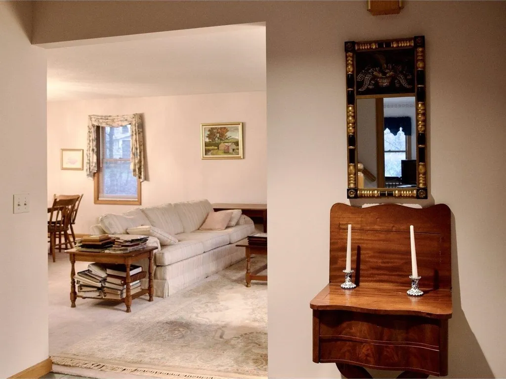 5 Craftsbury Court Essex VT 05452