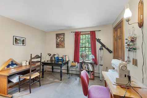 29 Exeter Road Kingston NH 03848