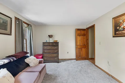 29 Exeter Road Kingston NH 03848