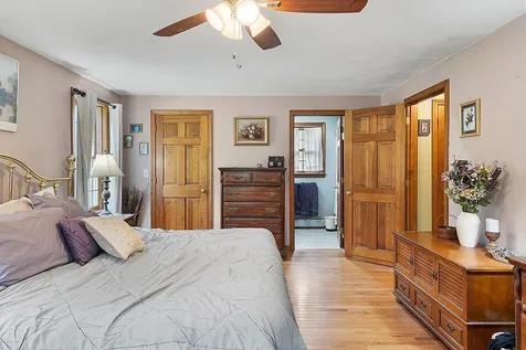 29 Exeter Road Kingston NH 03848