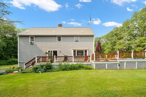 29 Exeter Road Kingston NH 03848