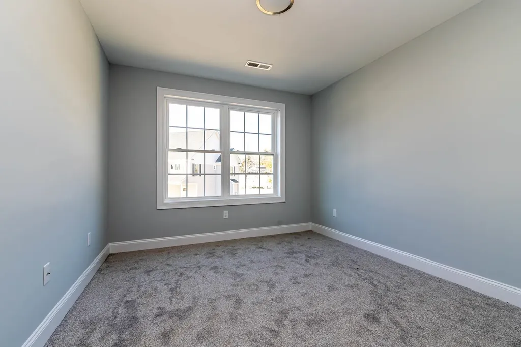 12-2 Porch Light Drive Dover NH 03820