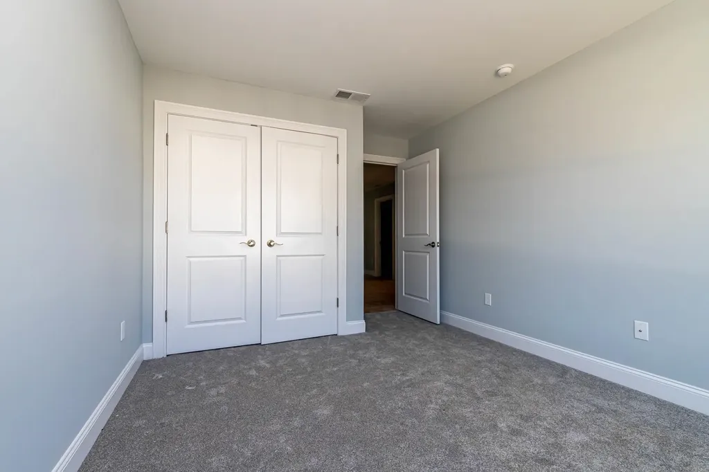 12-2 Porch Light Drive Dover NH 03820