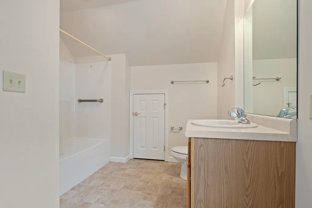 24 Linden Drive Lebanon NH 03784