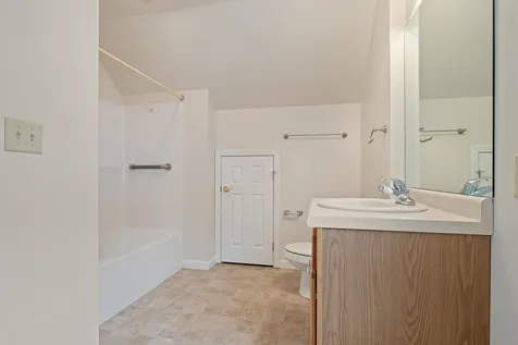 24 Linden Drive Lebanon NH 03784