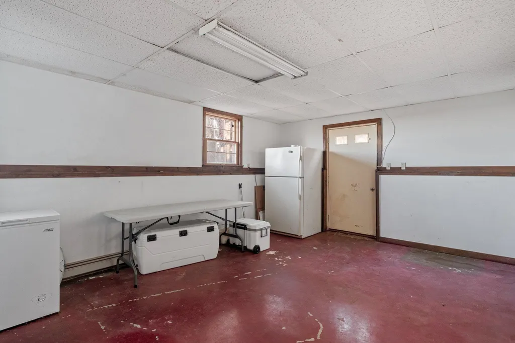 241 Oak Hill Road Concord NH 03301