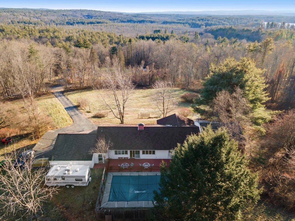 241 Oak Hill Road Concord NH 03301