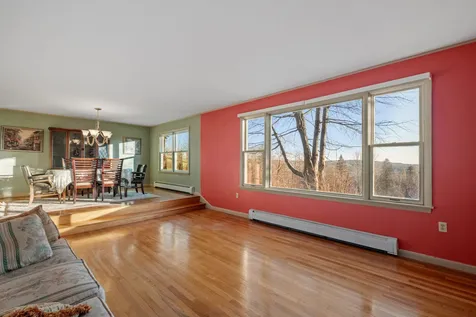 241 Oak Hill Road Concord NH 03301