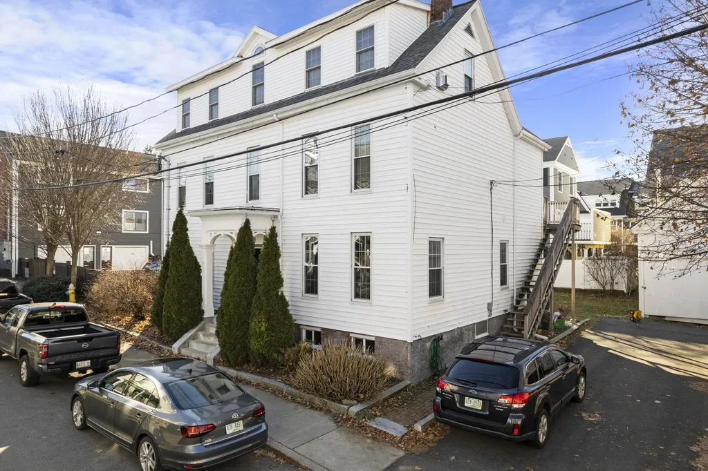 28 Langdon Street Portsmouth NH 03801