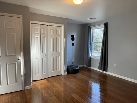 23 Pine Avenue Keene NH 03431