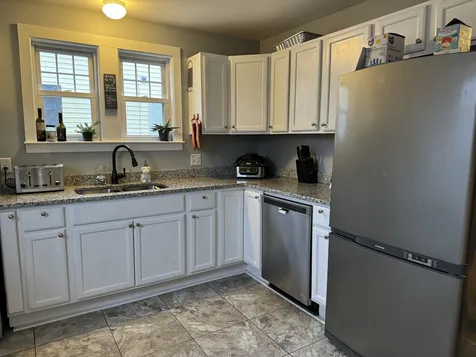 23 Pine Avenue Keene NH 03431