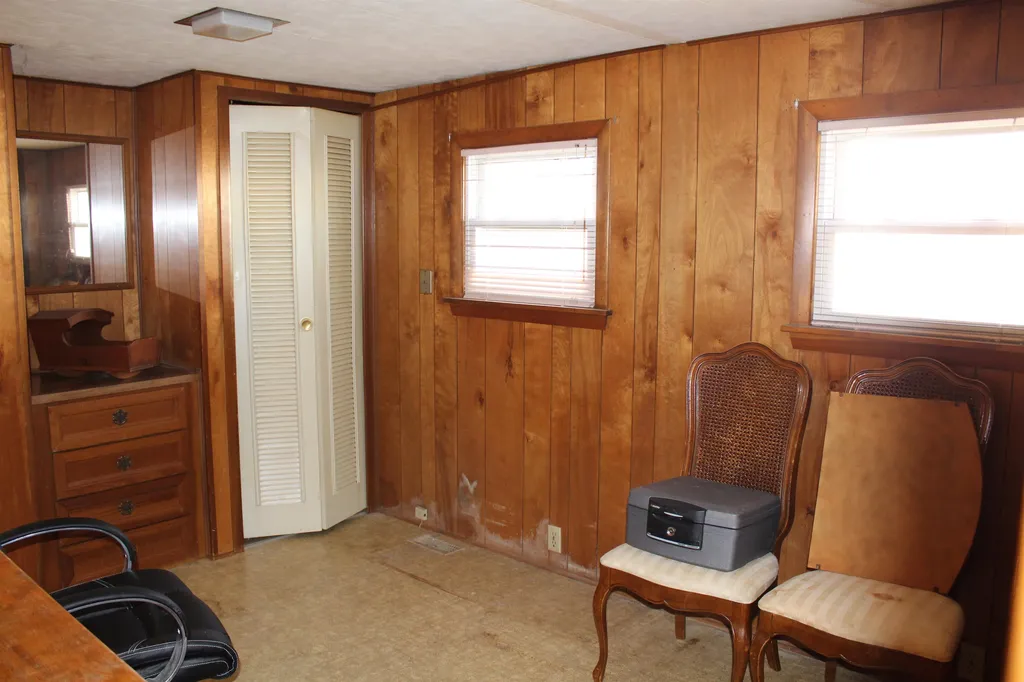 65 Marlette Avenue Hooksett NH 03106