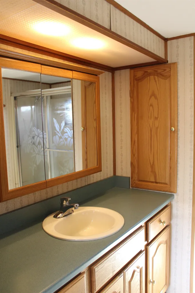 65 Marlette Avenue Hooksett NH 03106