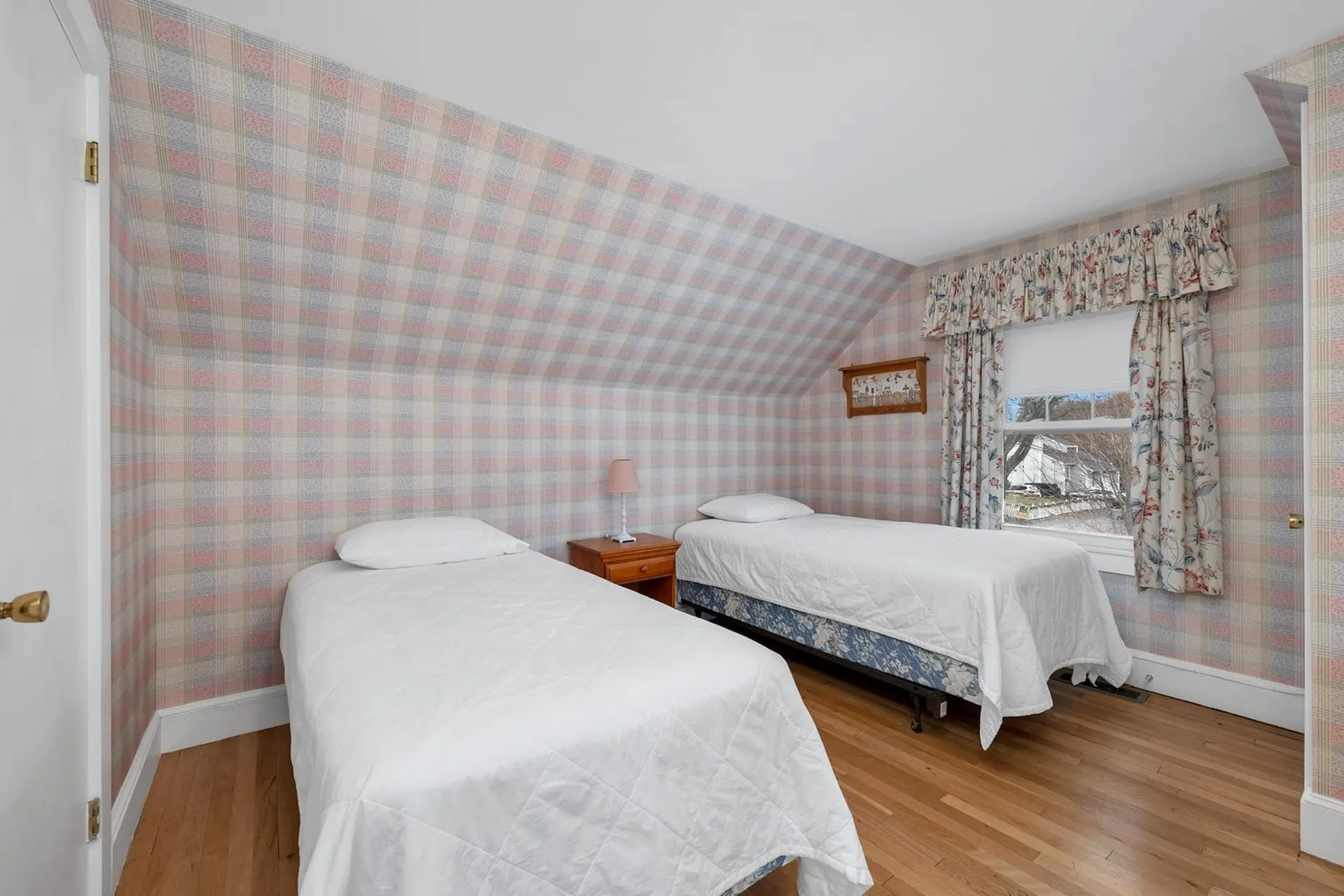 7 Robin Road Rye NH 03870