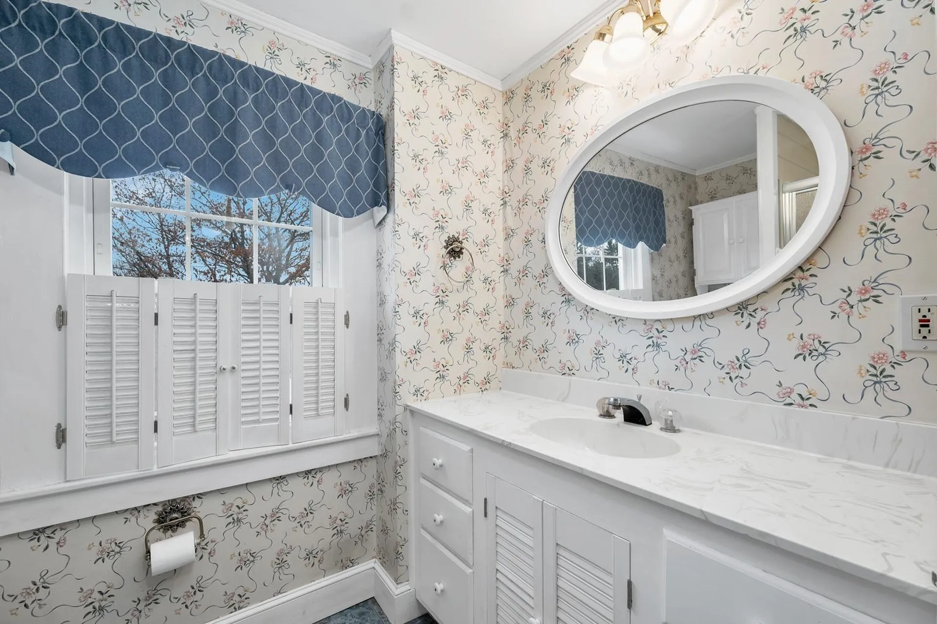 7 Robin Road Rye NH 03870